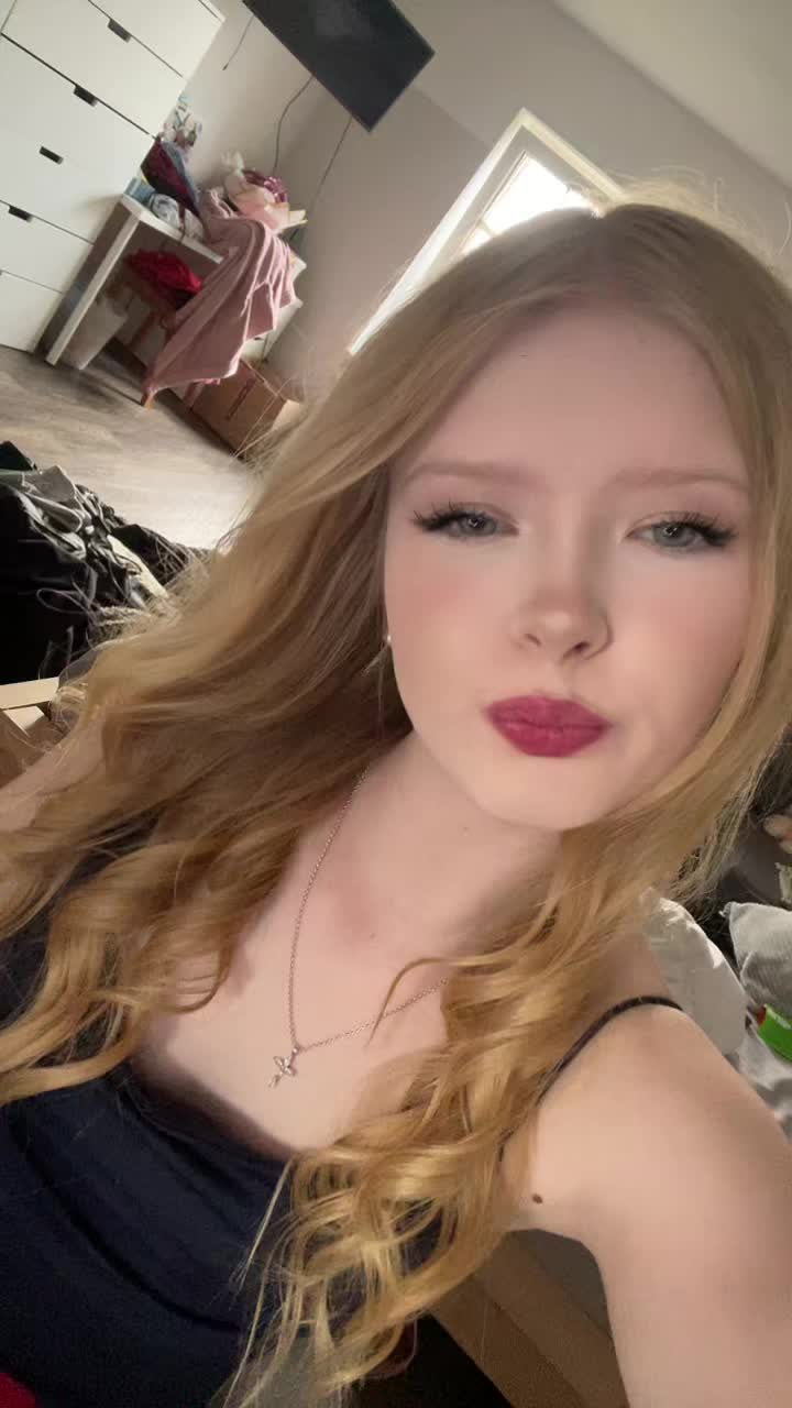 @emelyerdbeere