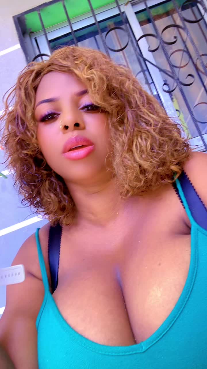 @Mackrisna