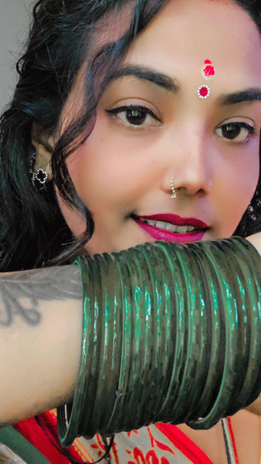 @lovely Anisha 44