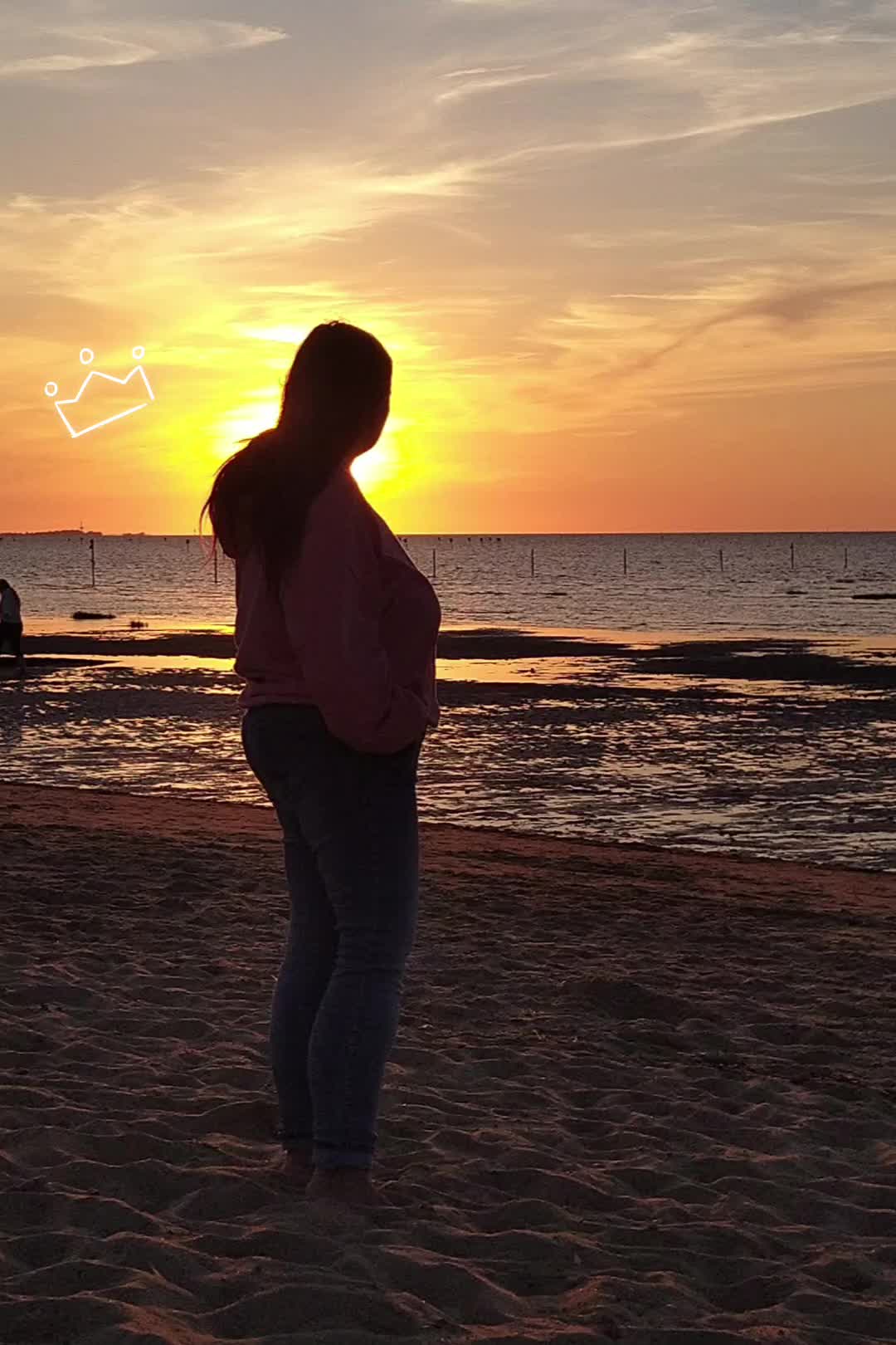@KurvyEngel41