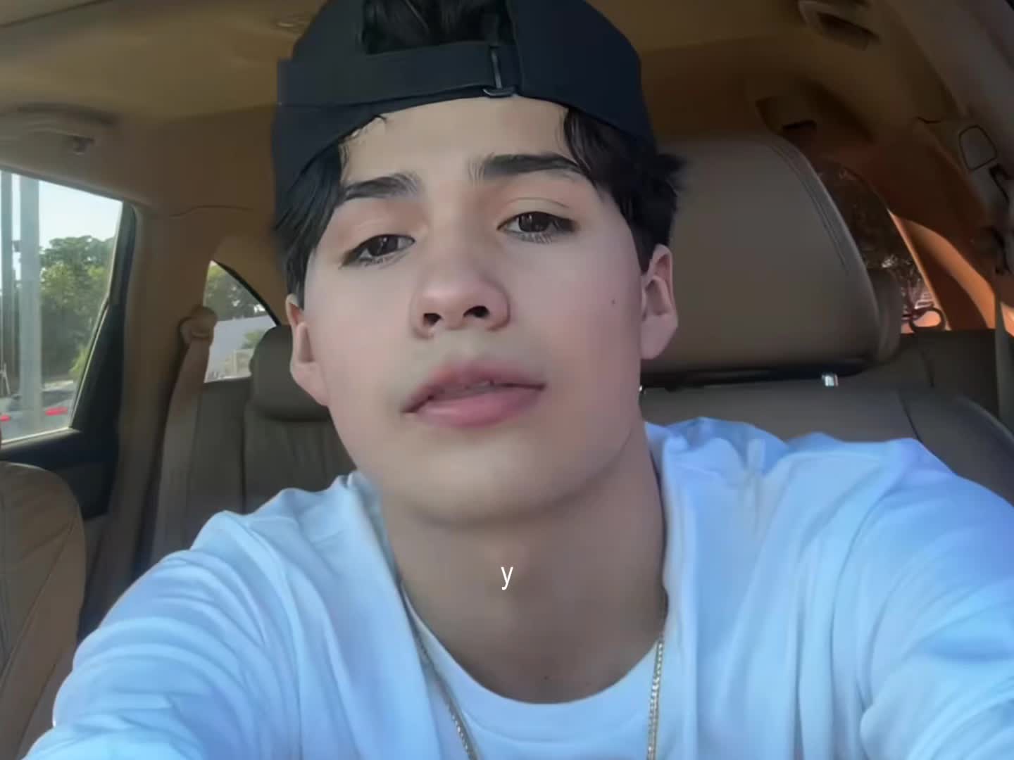 @𝓡