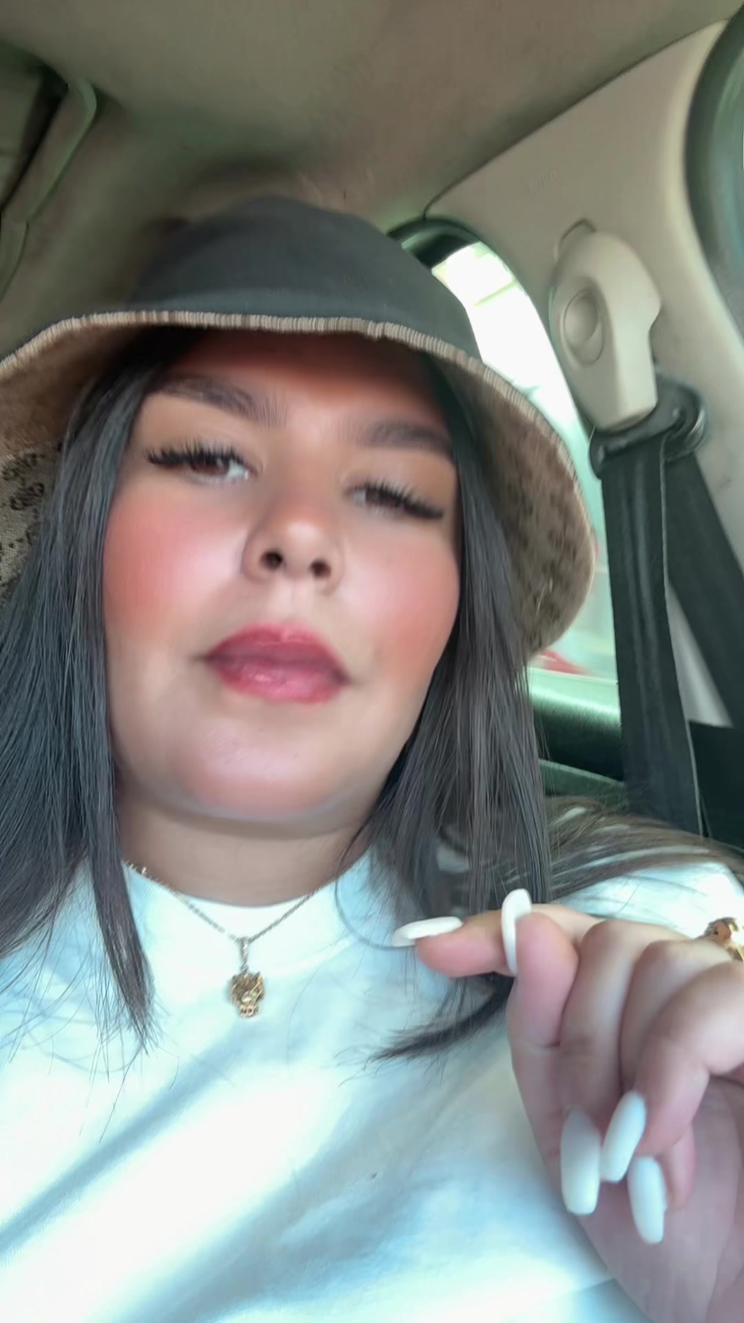 @Miss Mia