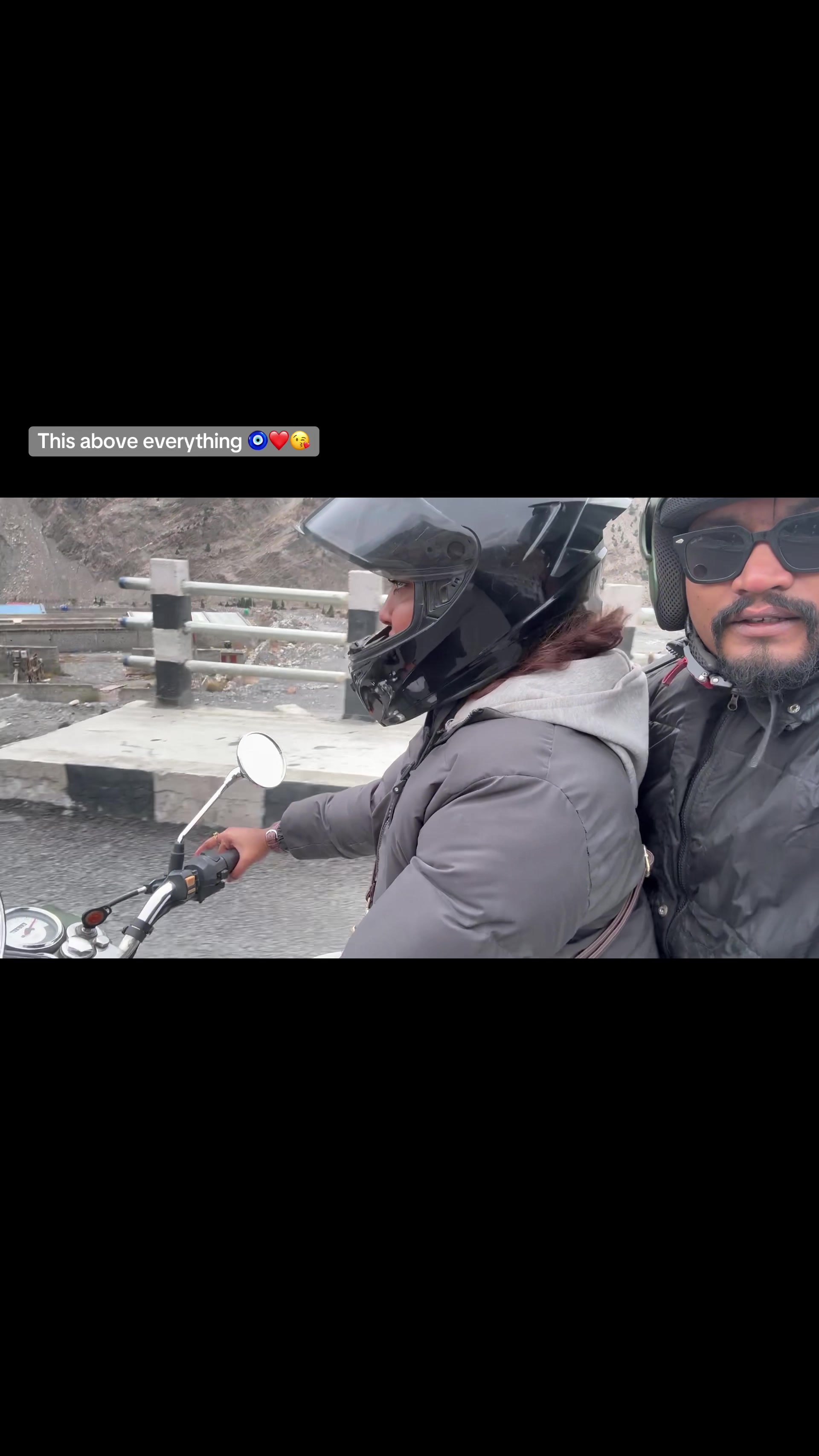 @Anjali 🖤