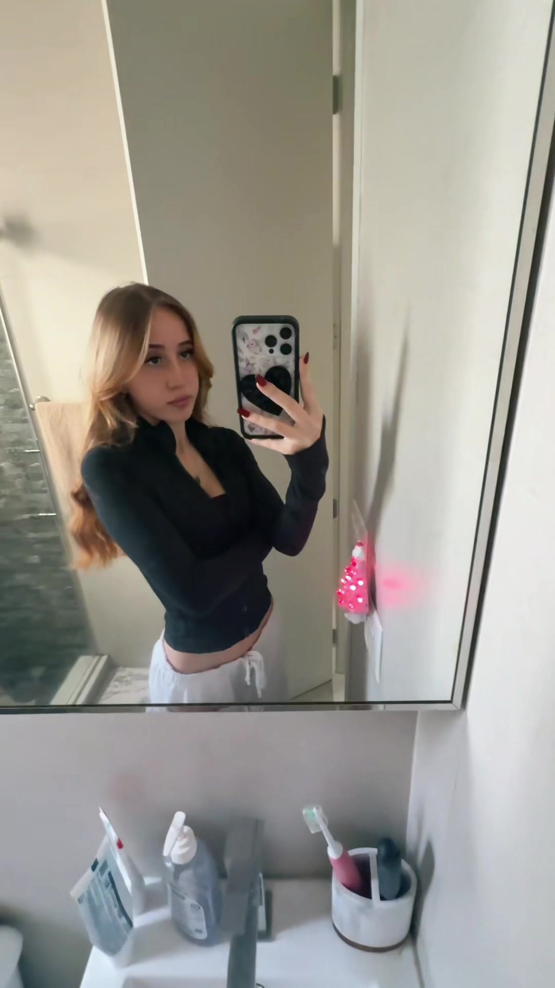 @Liz Nik