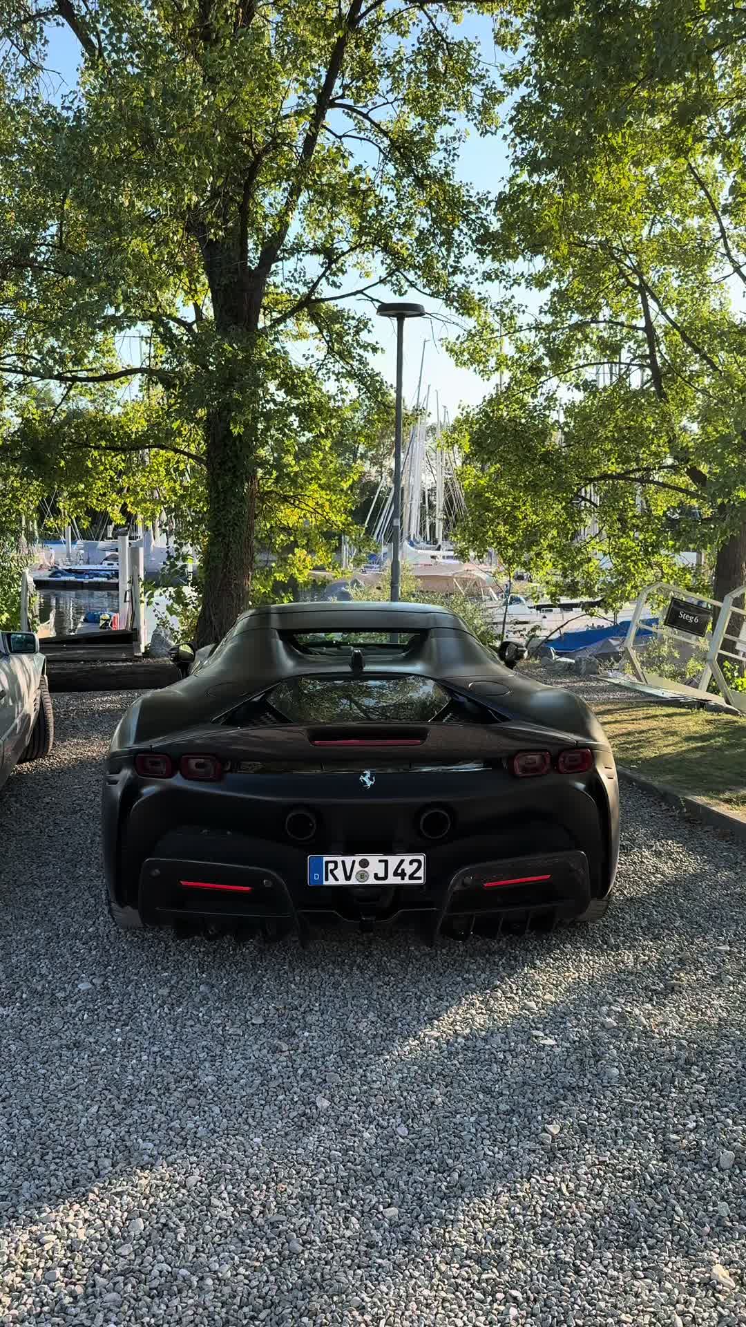 @LukasFerrari