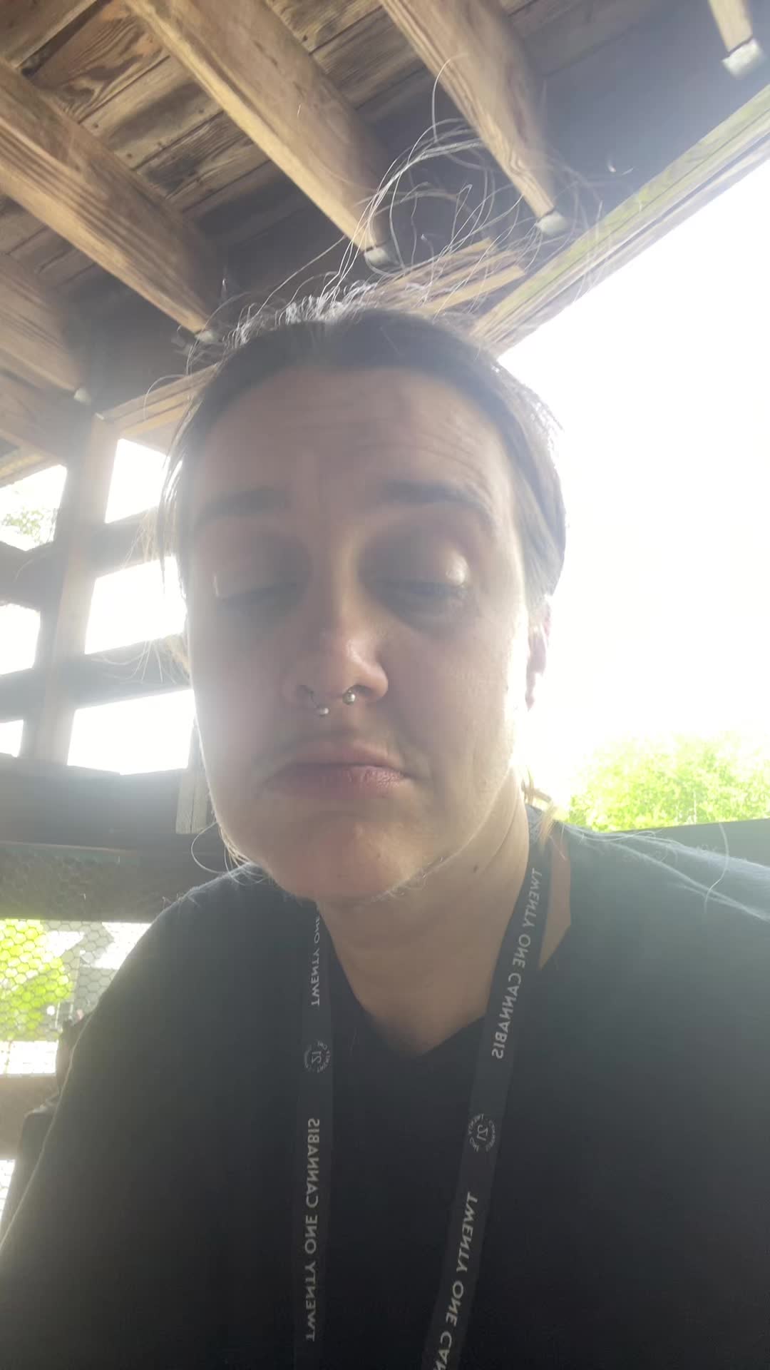 @CrackheadUnhinged