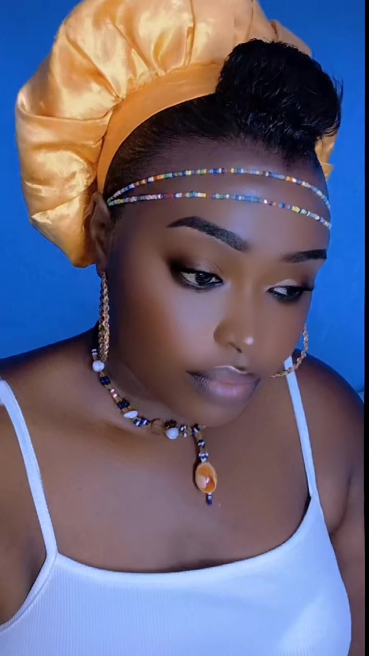 @Mõnîq✨Çherùù💫