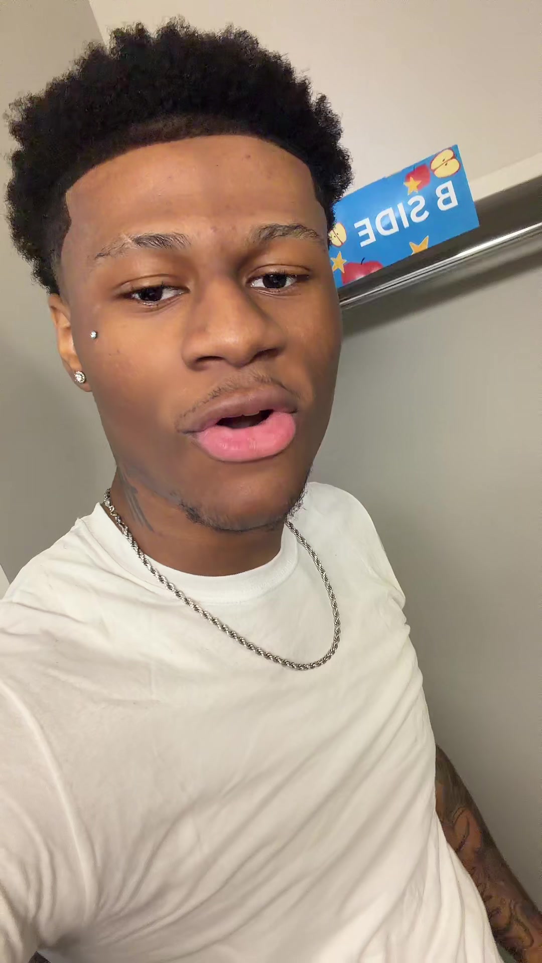 @🕷️