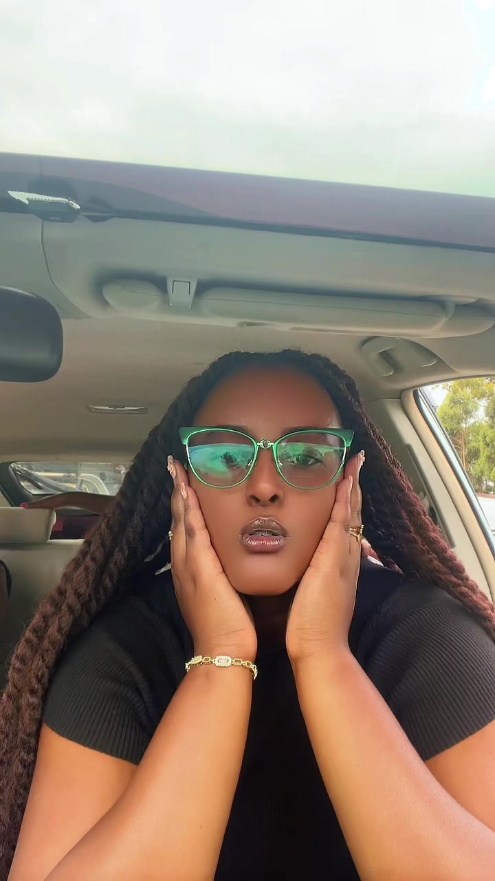 @kamatarisandra🇷🇼
