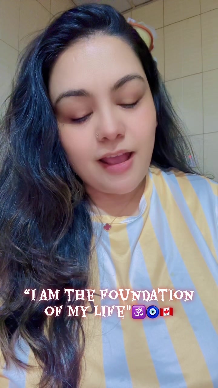 @𝓟𝓪𝓻𝓲 🧿🧚🏻♀️🦋