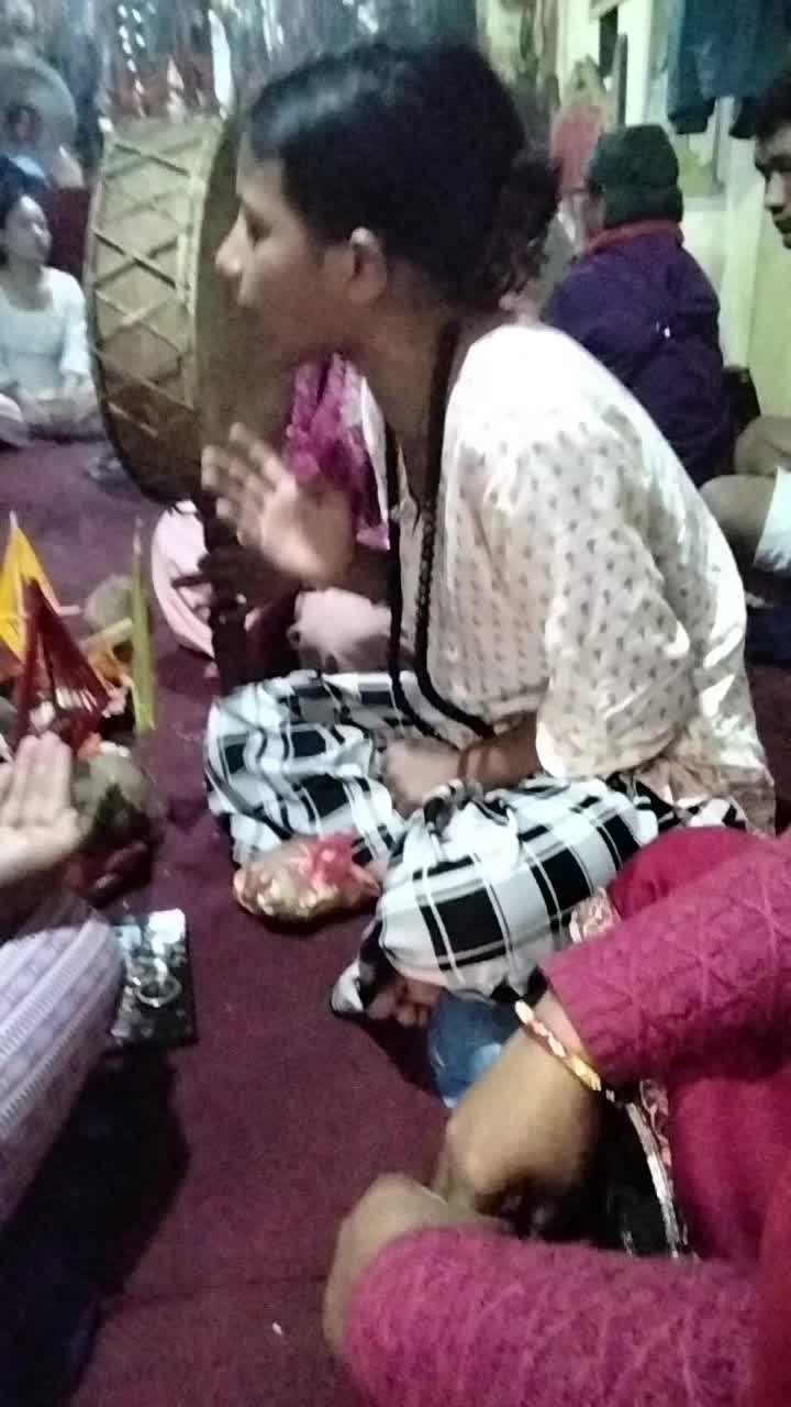 @संगिता थीङ