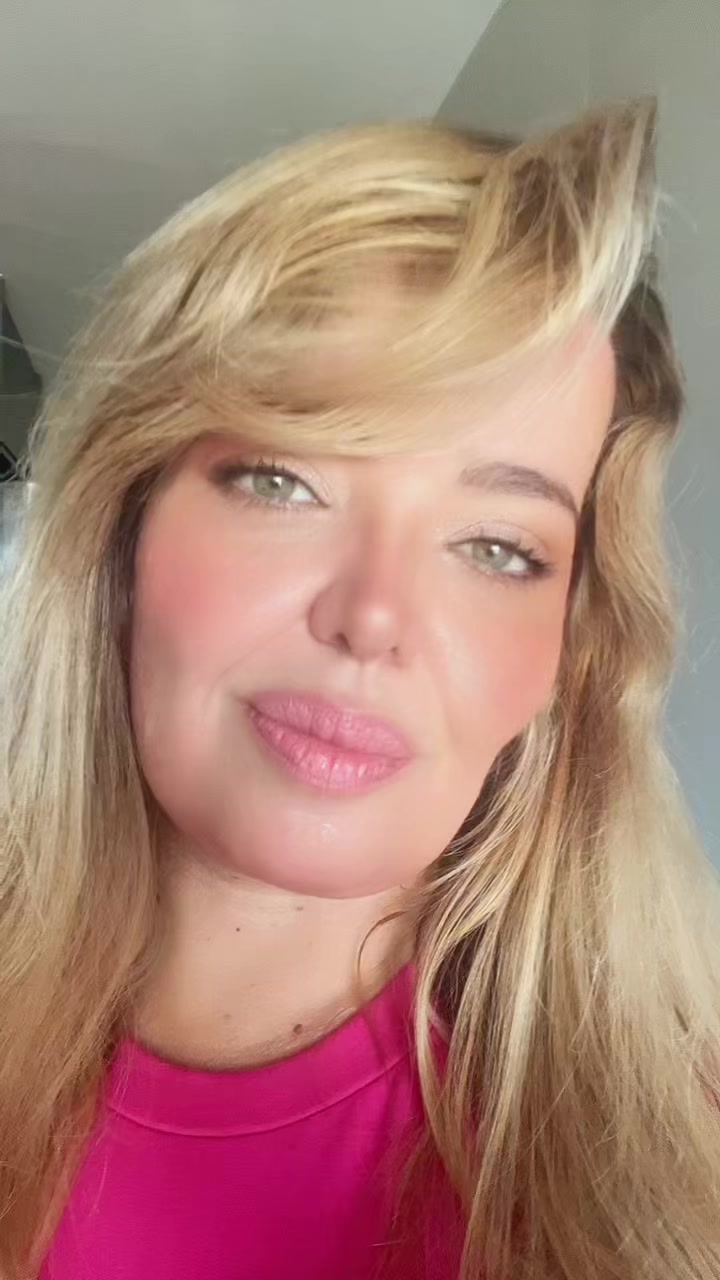 @Renata França