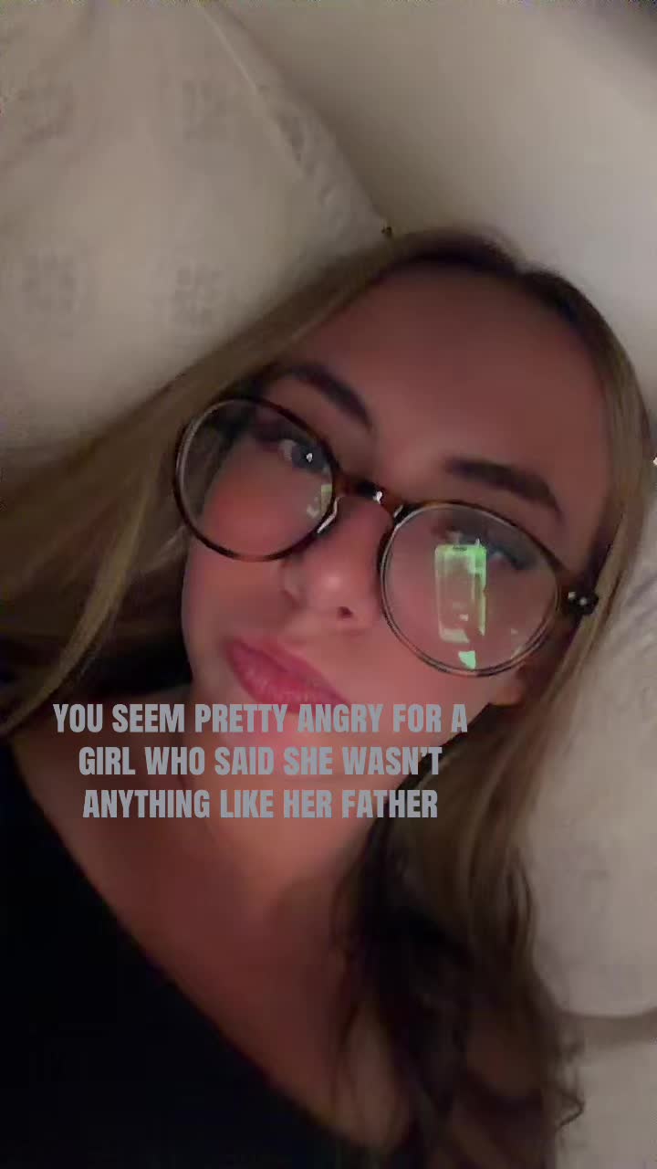 @???