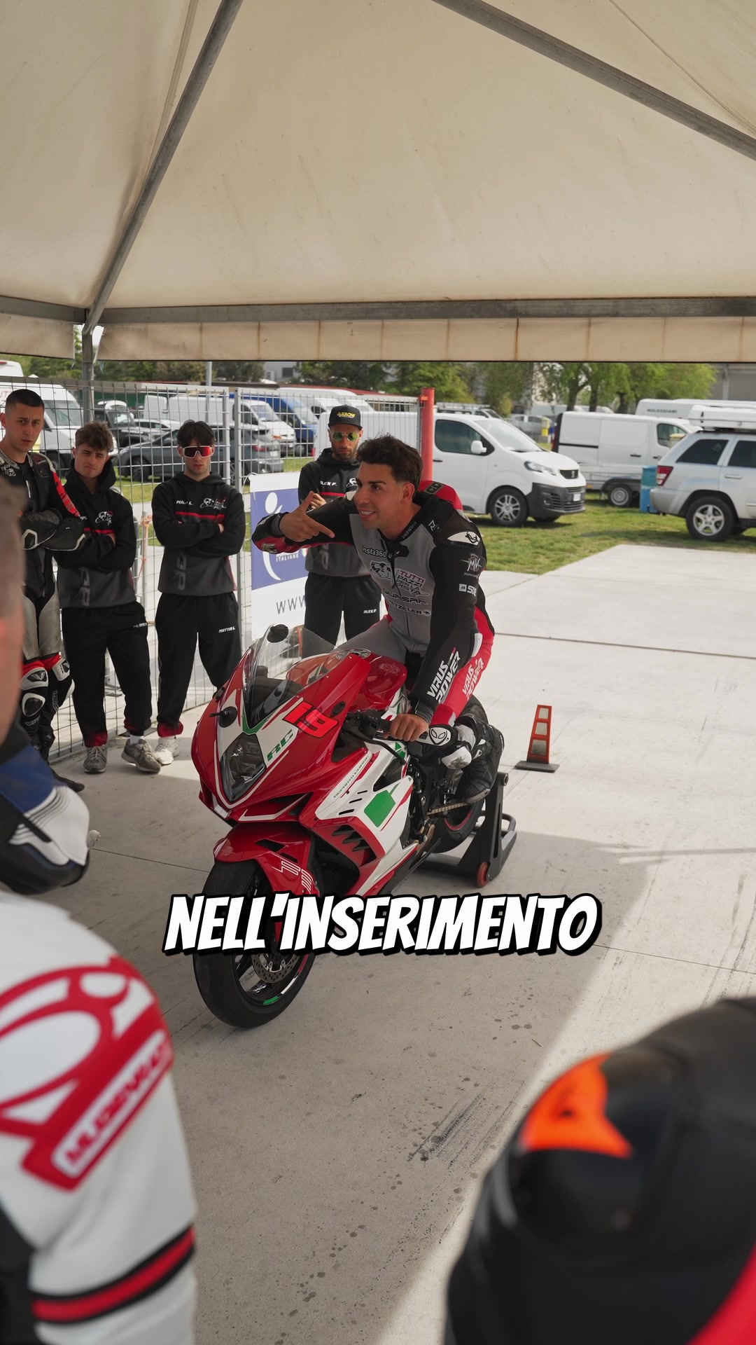 @Tutti Pazzi Per La Pista