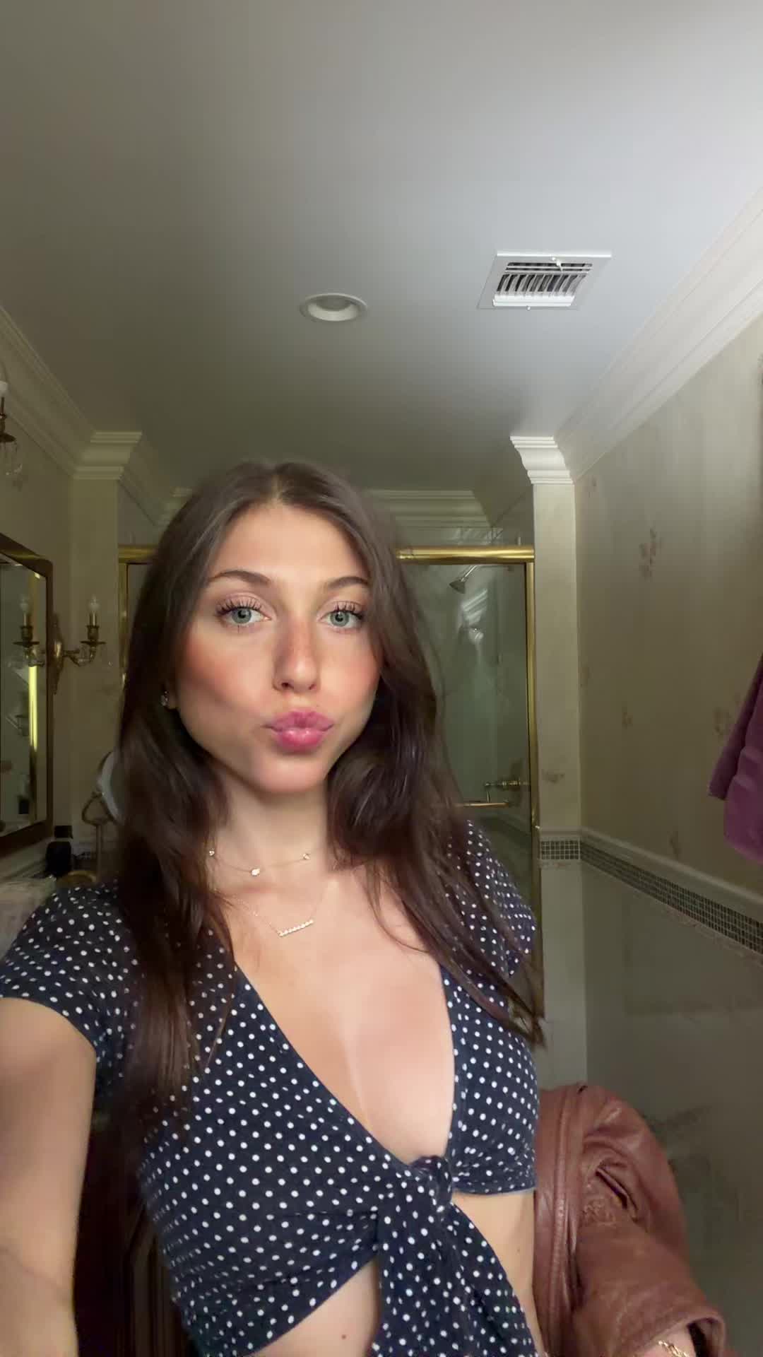 @Shayna Jade