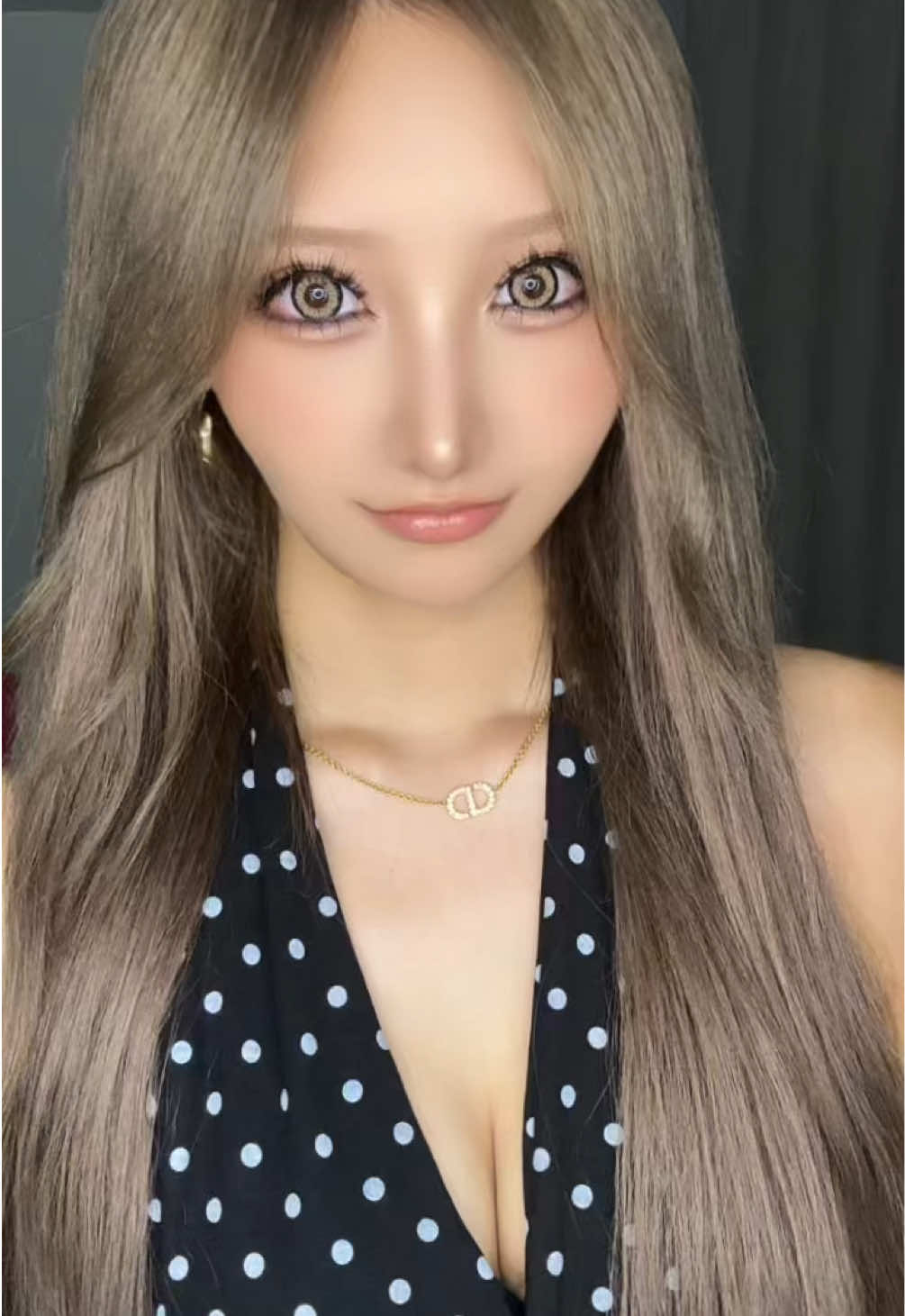 @ねおん