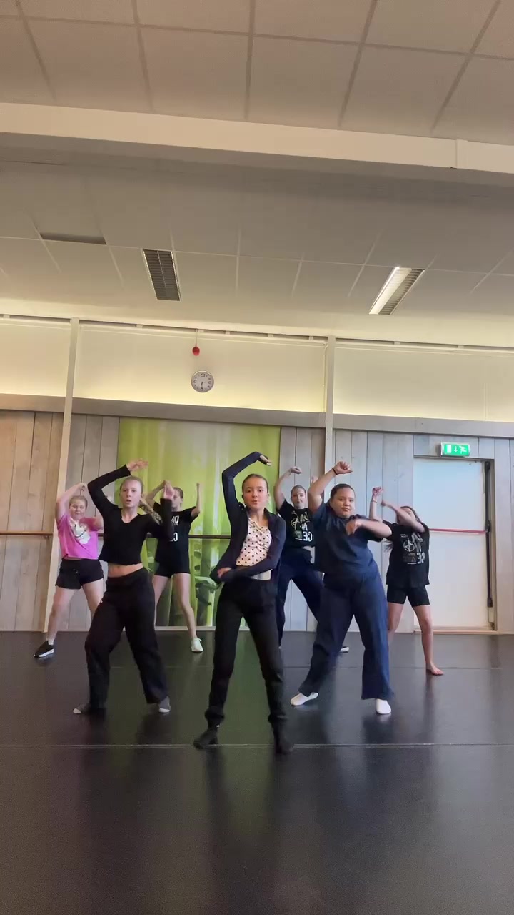 @Mymovedancedepartment