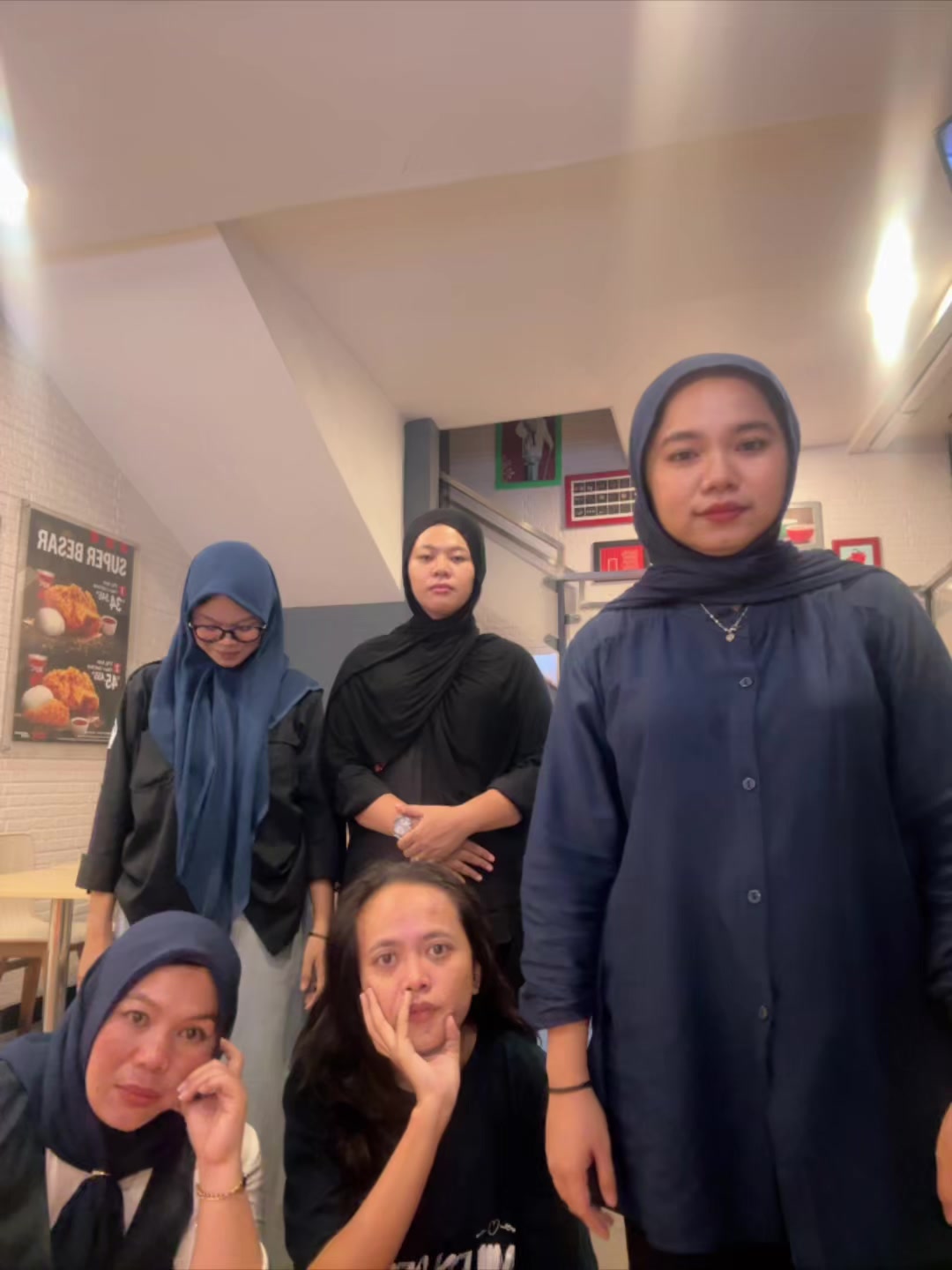 @Feby badi'