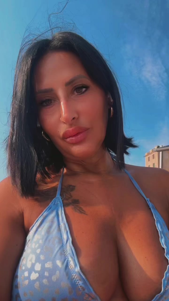 @Santina Ponte😈👑🖤🔥