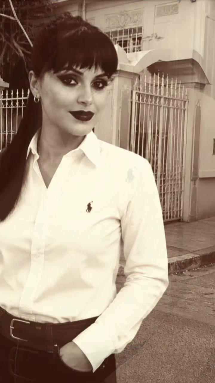 @Eroumia00216