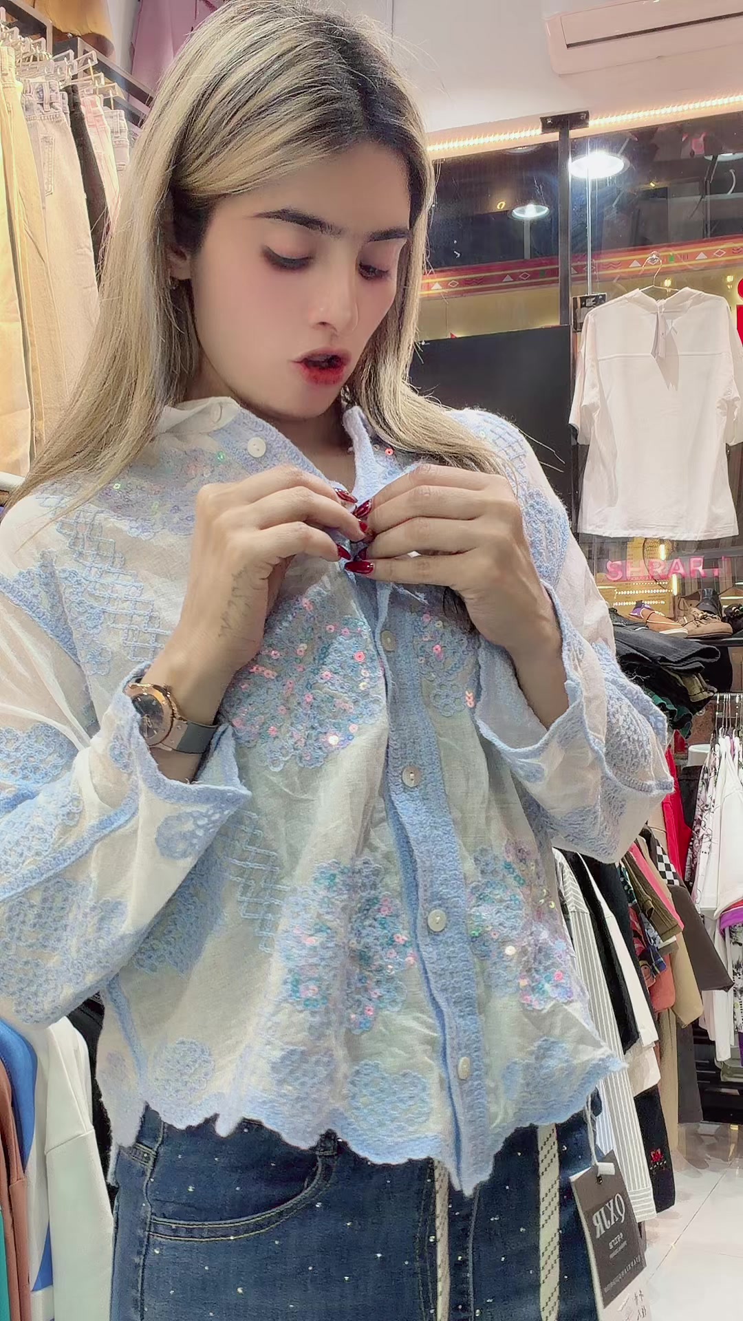 @shrartiguriyaOfficiall