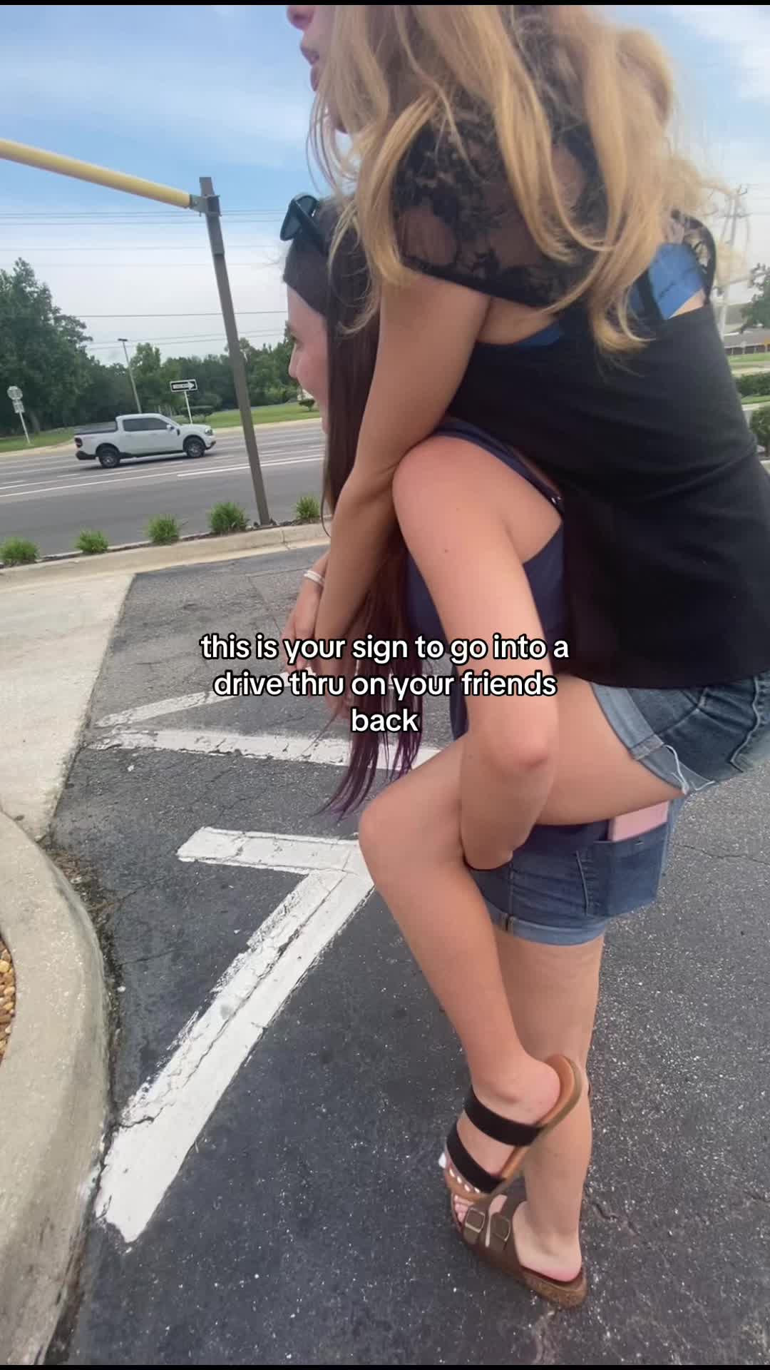 @𝘥𝘢𝘭𝘵𝘺𝘯𝘯𝘭𝘰𝘷𝘦𝘻𝘺𝘰𝘶