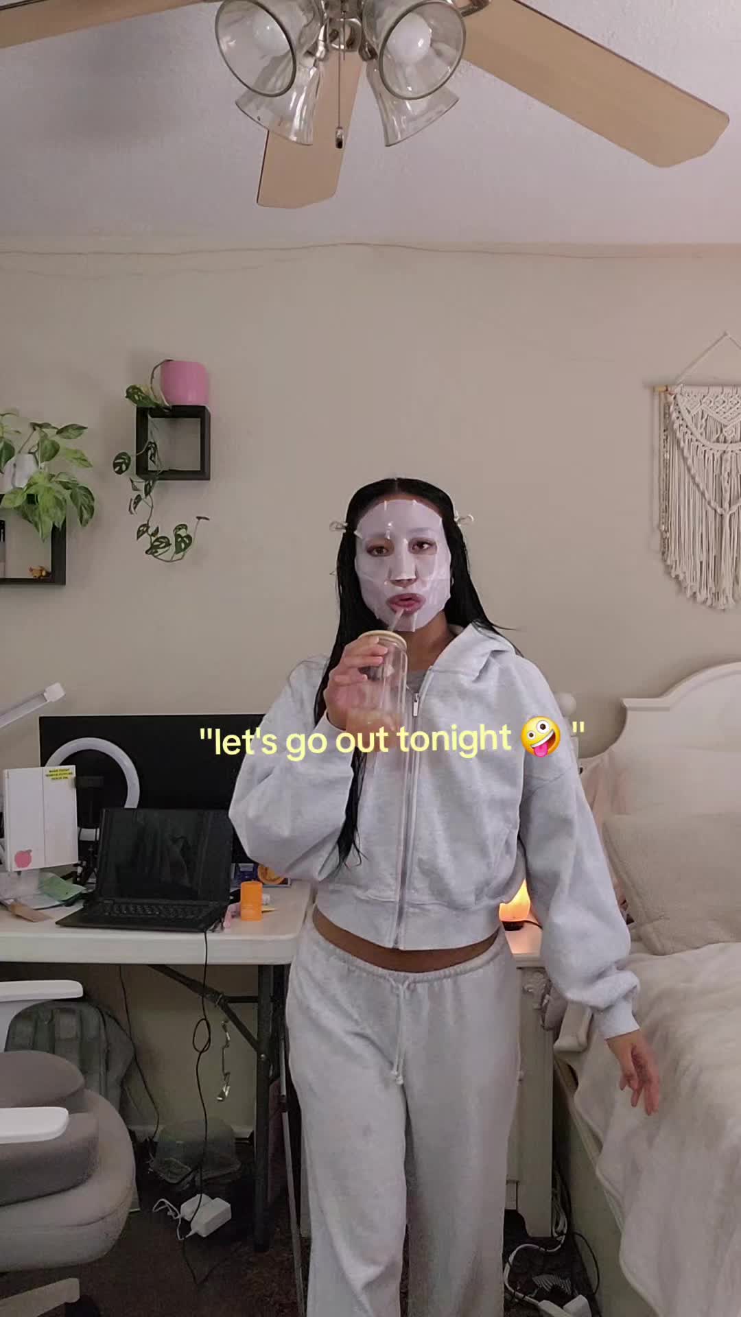 @ellie 💕