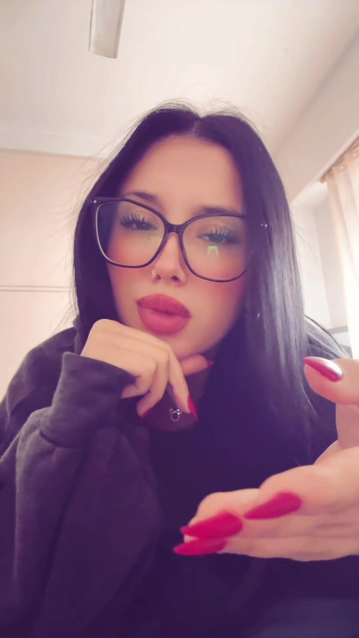 @valenpagella