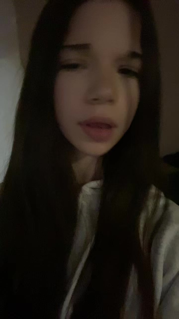 @sakyra