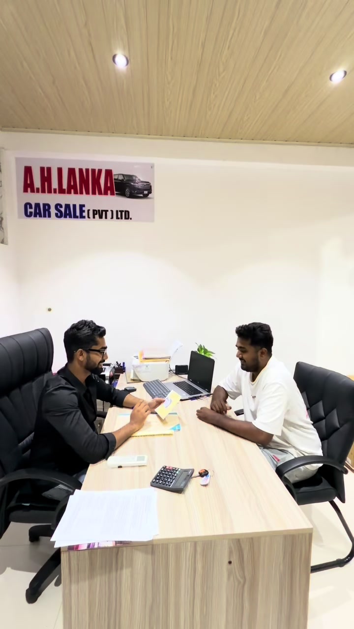 @hussain_hameed 🏎️