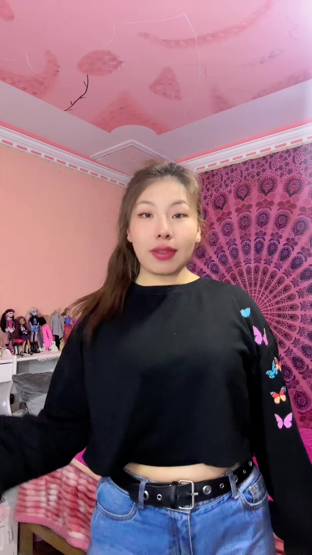 @𝑵𝒂𝒚𝒆𝒍𝒊