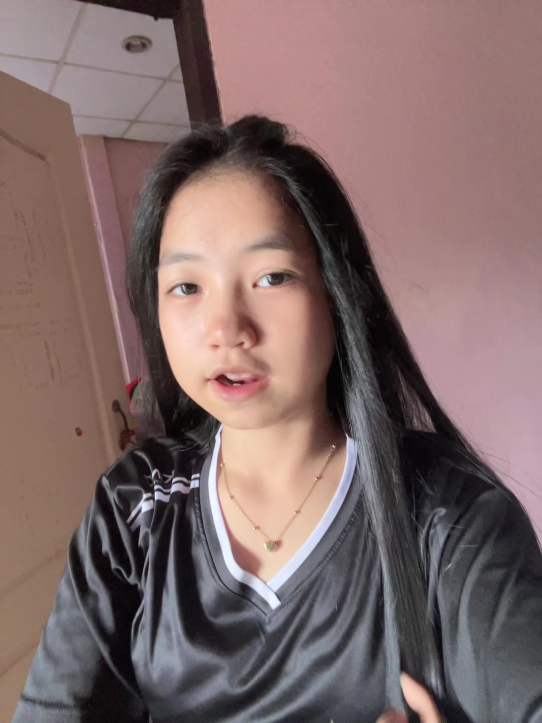@𝑴𝒊𝒍𝒌シ