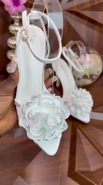 @Queeny closet