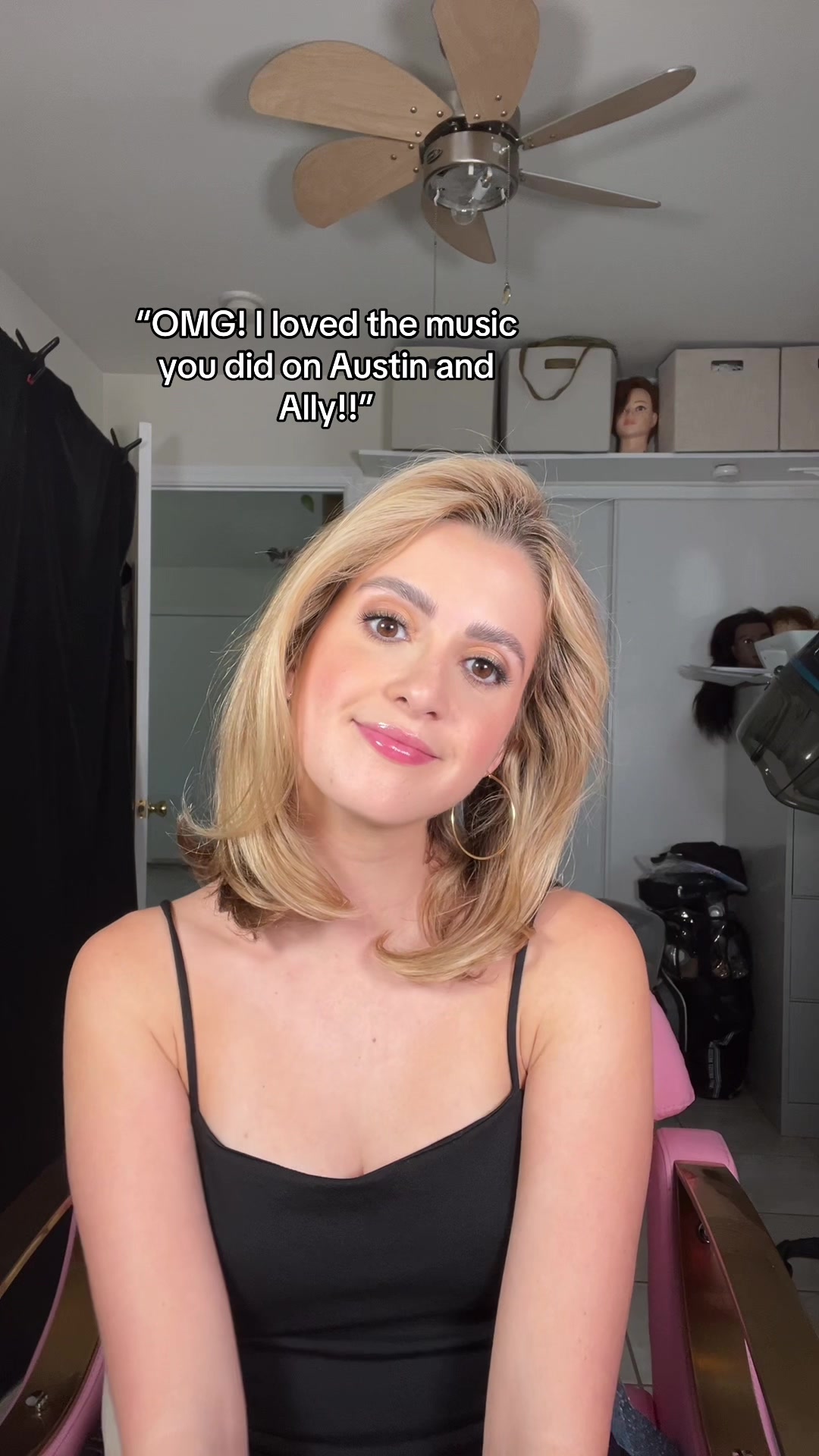 @lauramarano