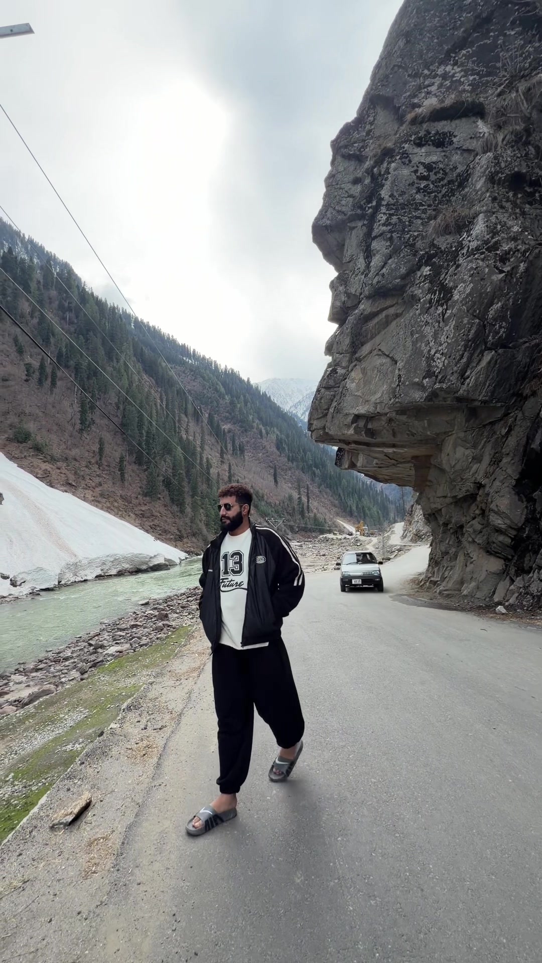 @RaJa FurQaN 🇦🇪 🇵🇰