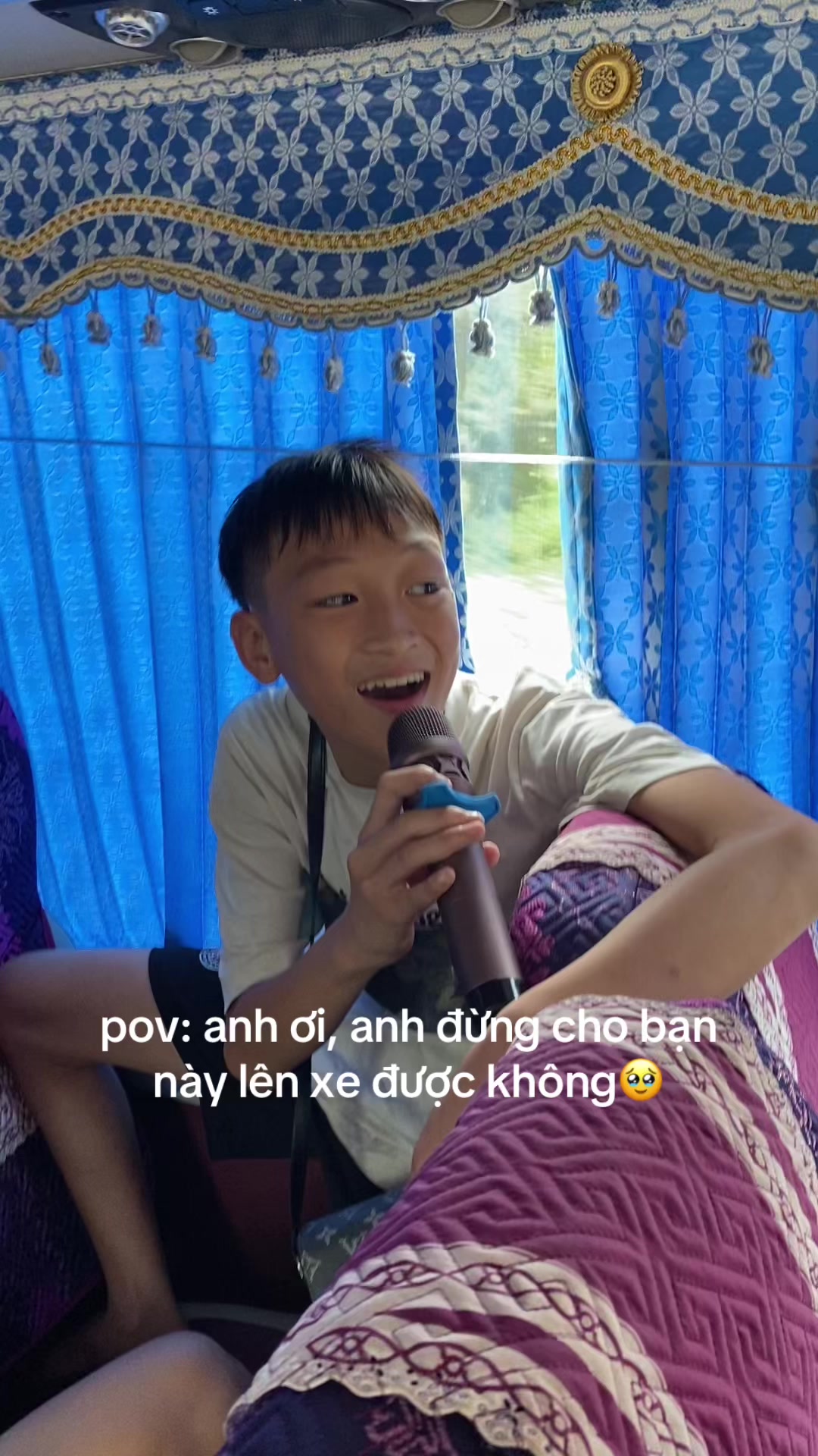 @hướng dẫn viên hay đi lạc