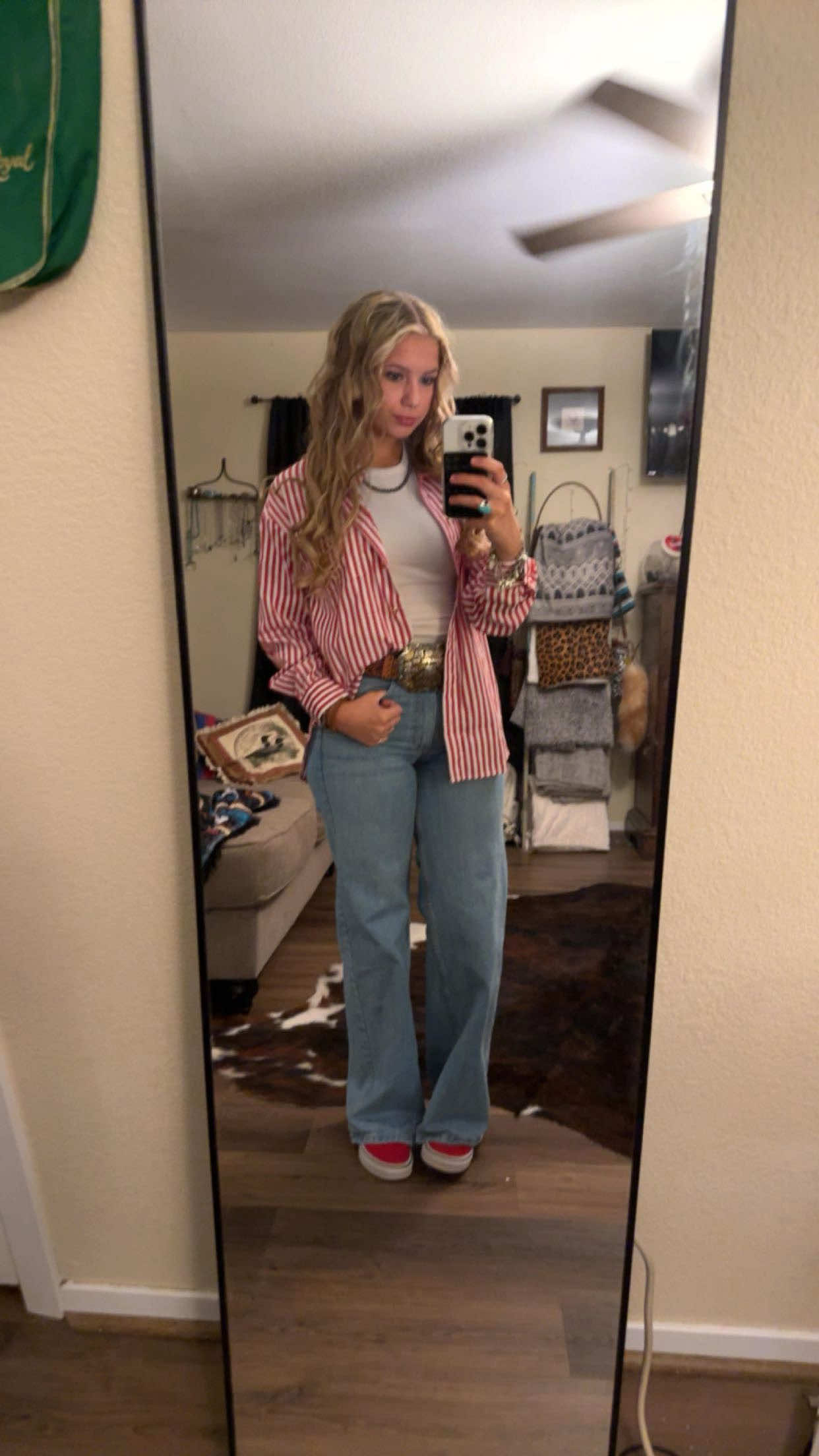 @E L L I E 🦓🎰🍒