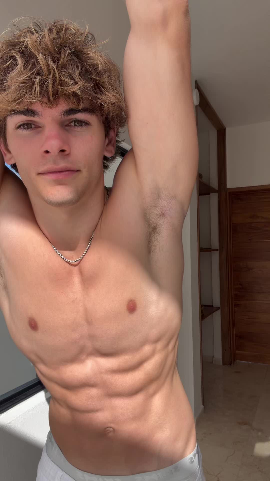 @Luca 🦮