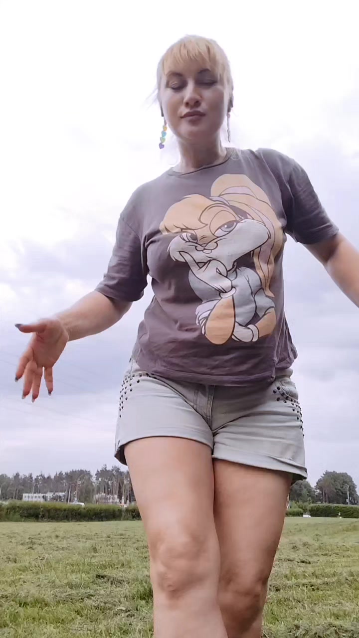 @Милашка👑♉