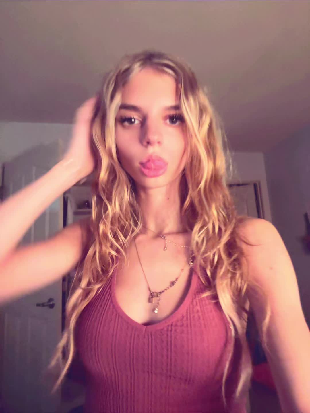 @🧸
