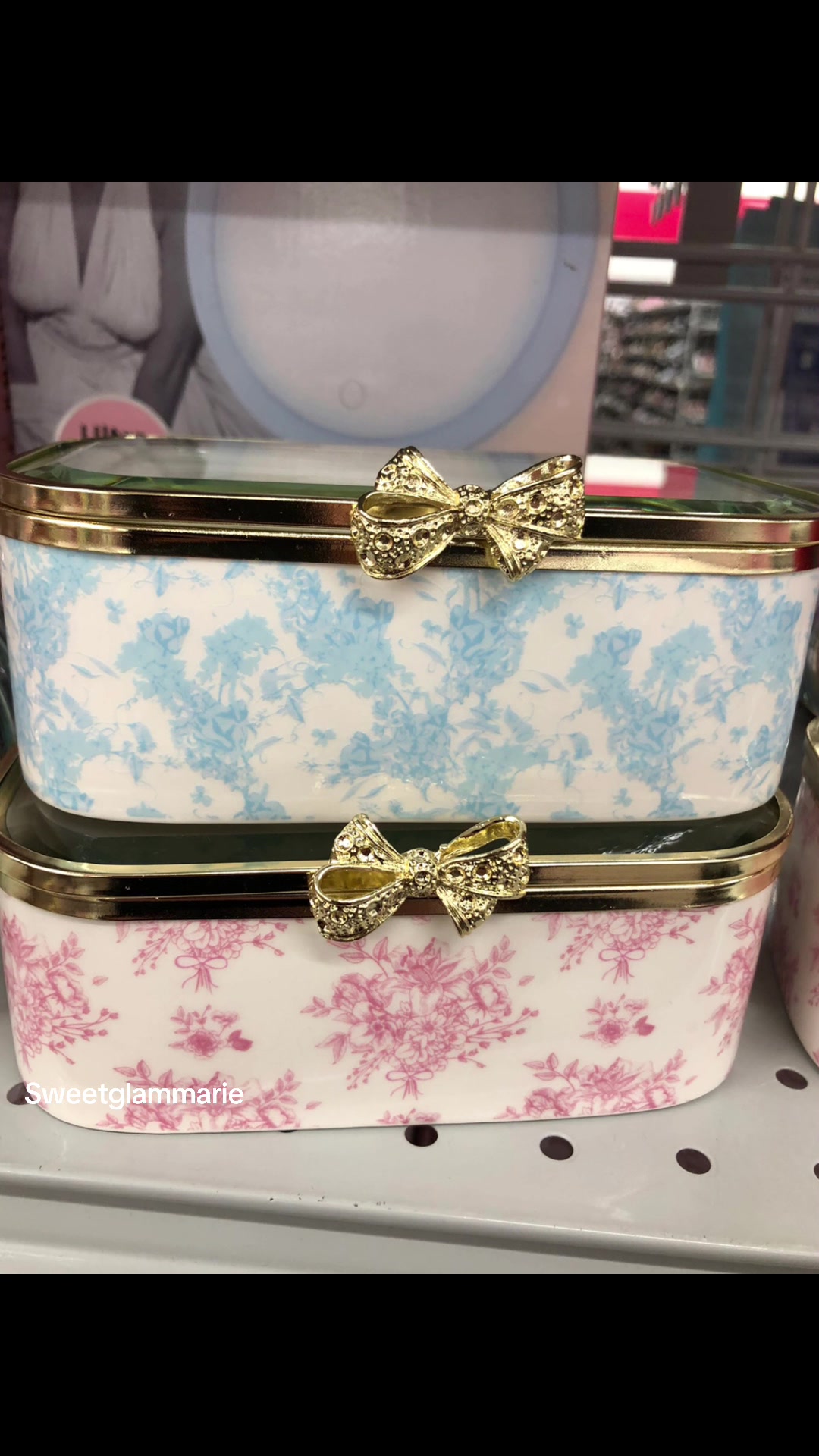@Sweet Marie 🦢🎀
