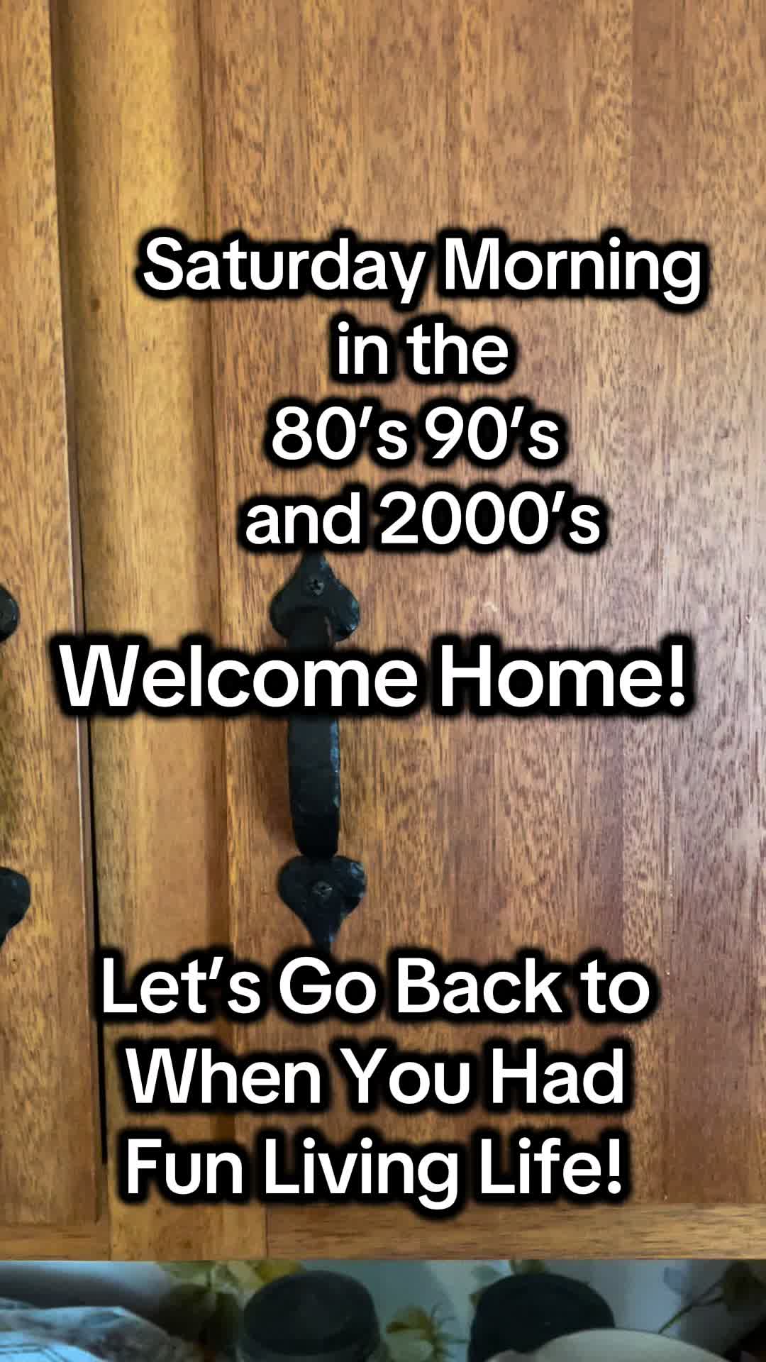 @retro.women&rsquo;s.nostalgia