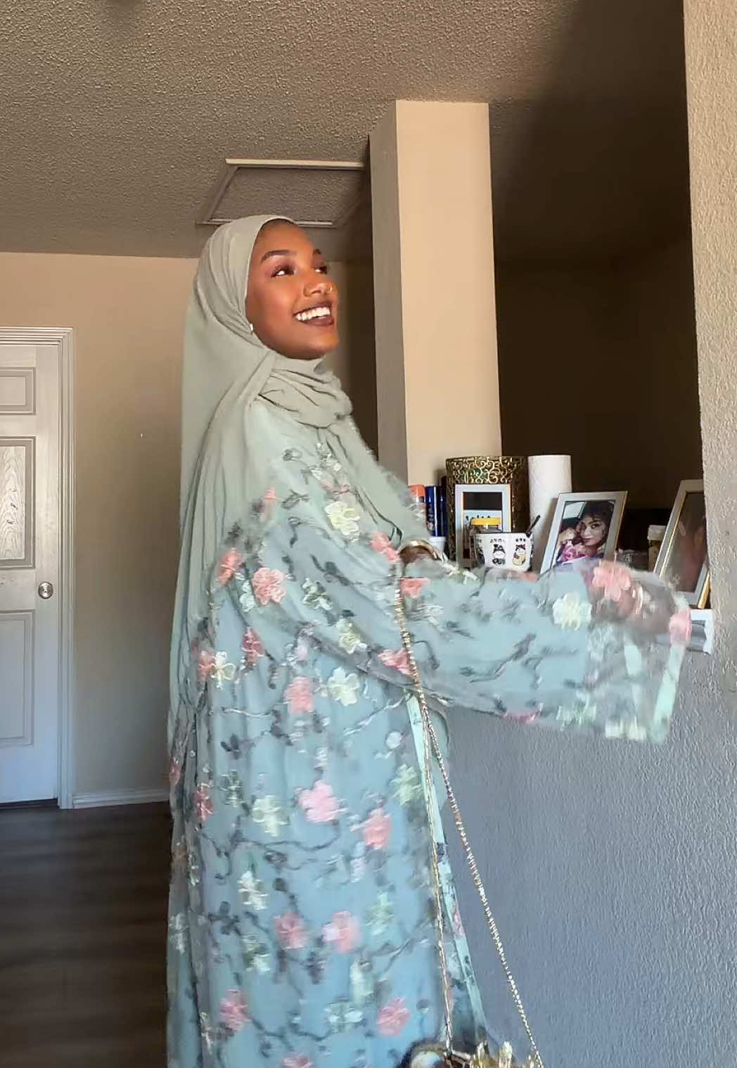 @x.hatoonaa