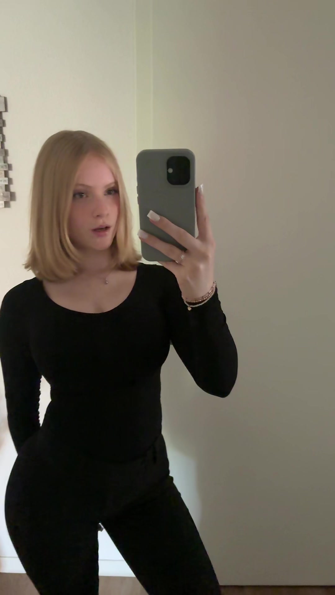 @Tiara