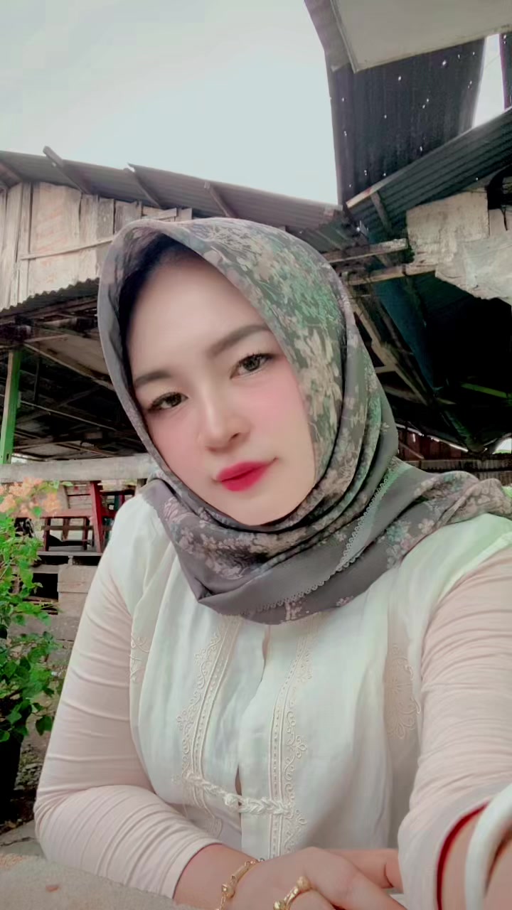 @Emy Mijar