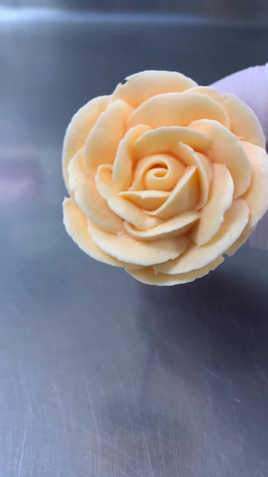 @Ruby🎂🧁💛