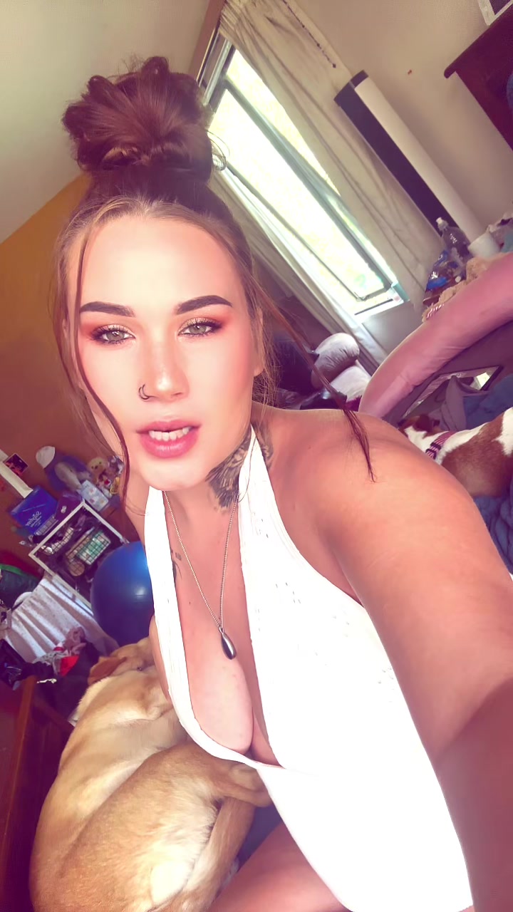 @Chloe-jane