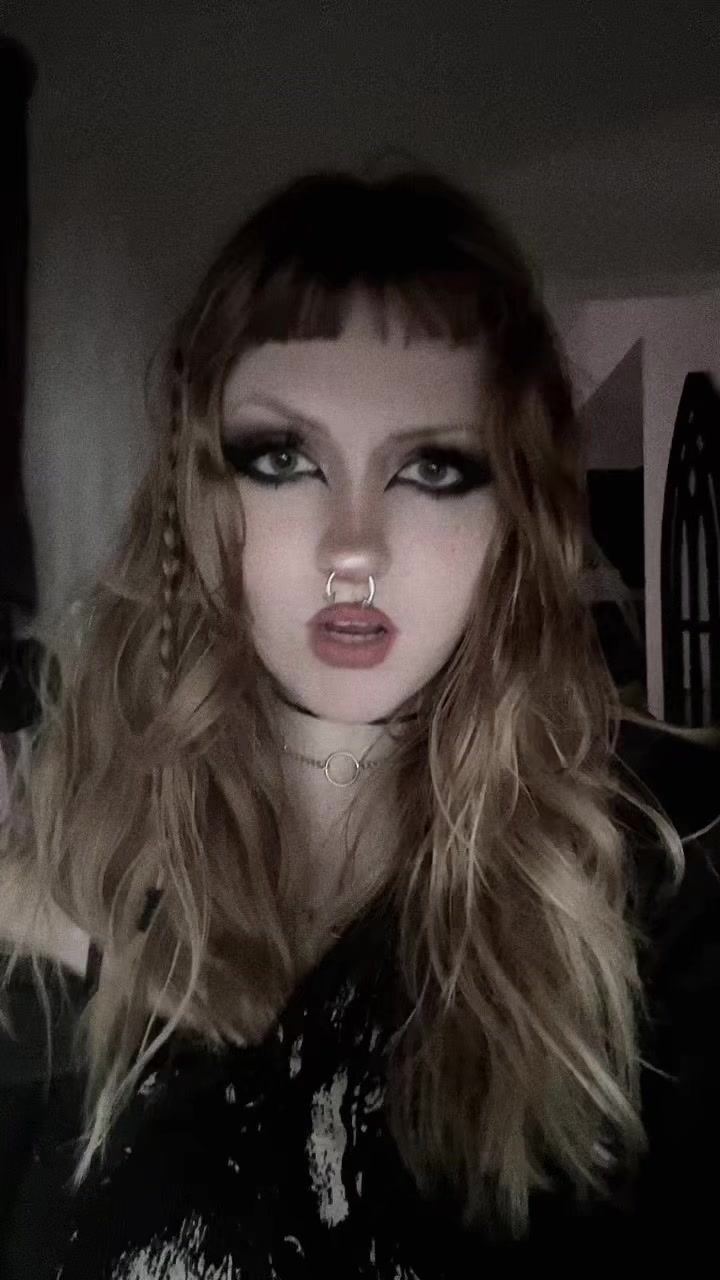 @⋆⭒˚。⋆