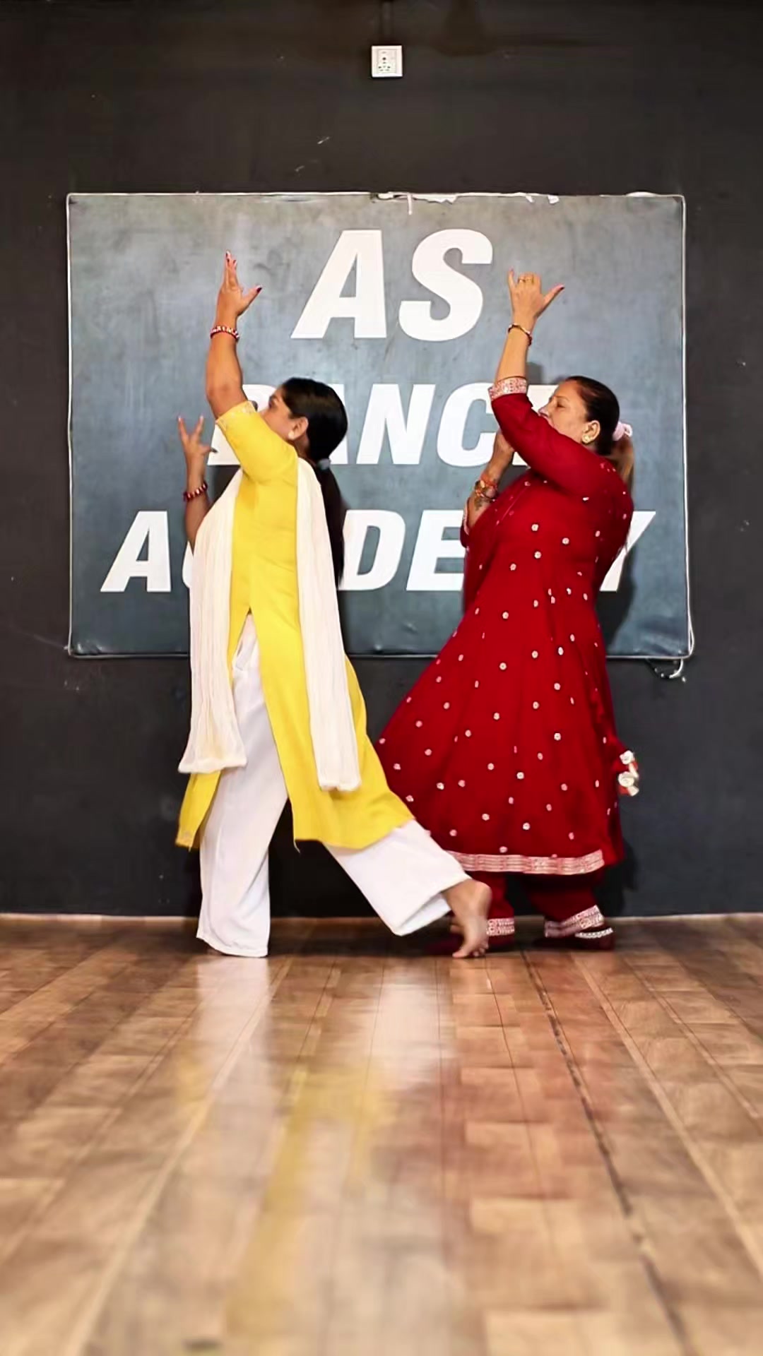 @AS DANCE ACADEMY