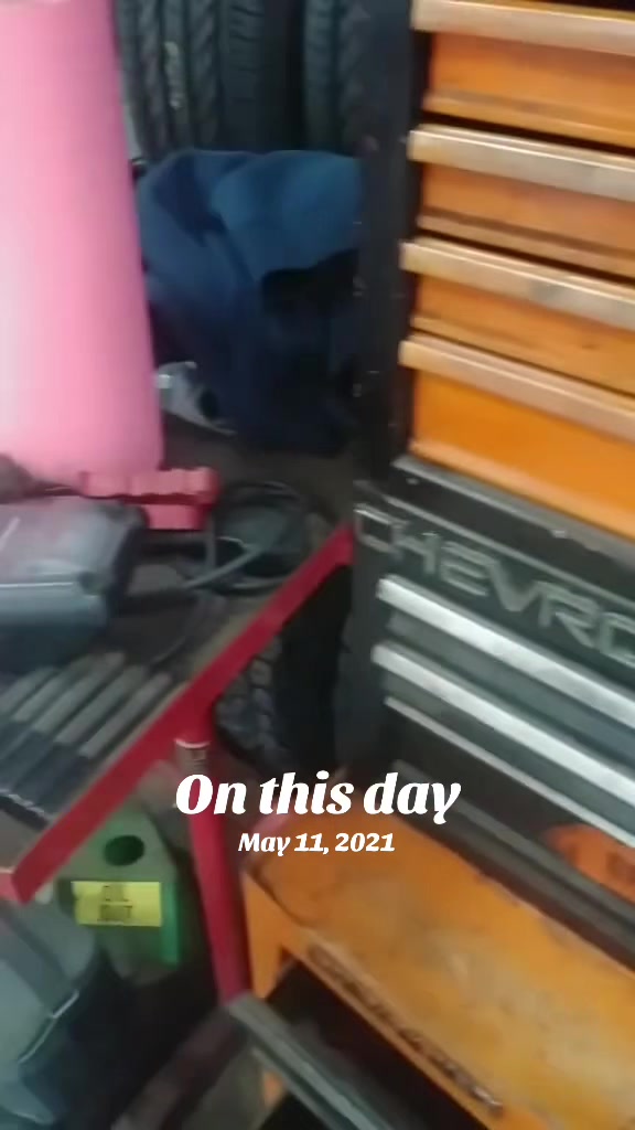 @DoucheLarue
